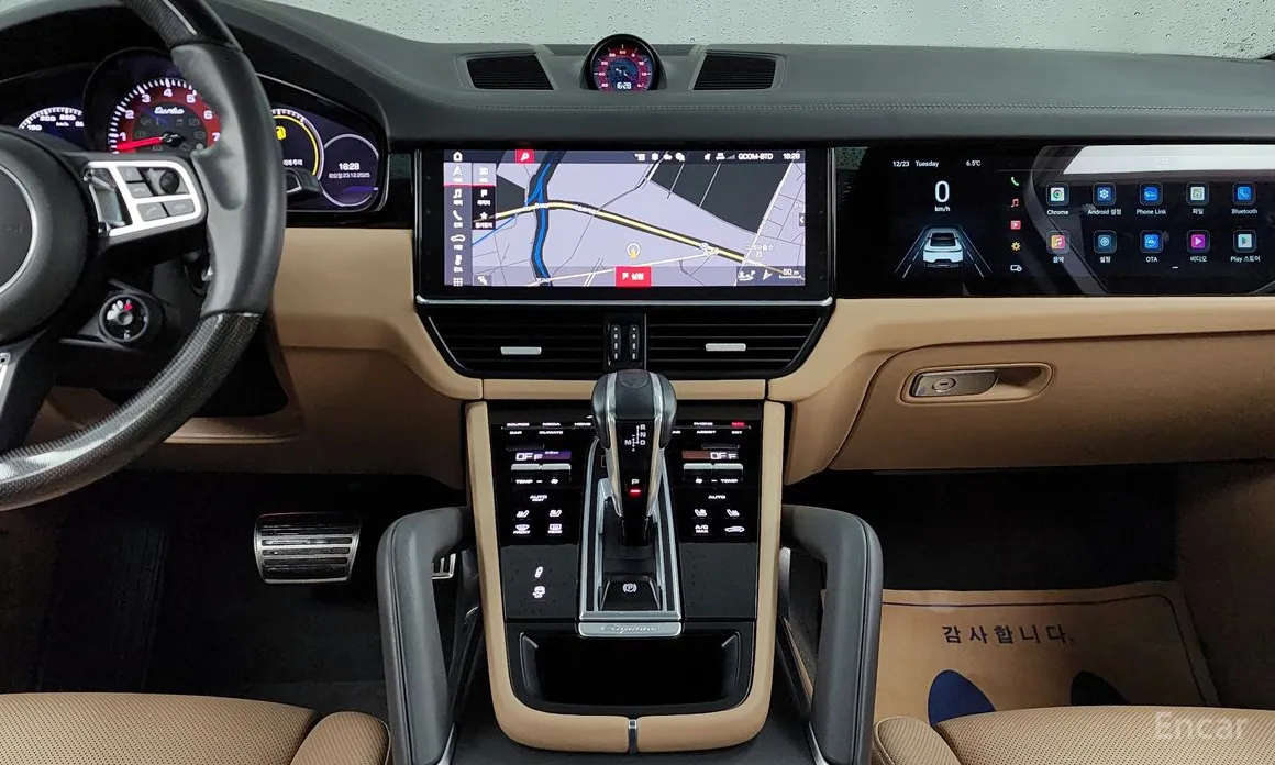 Фото 14 - Porsche Cayenne