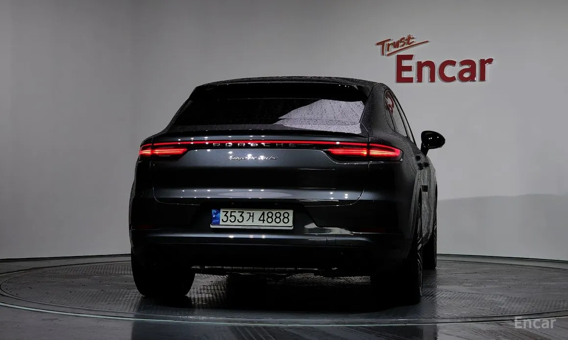 Фото 4 - Porsche Cayenne