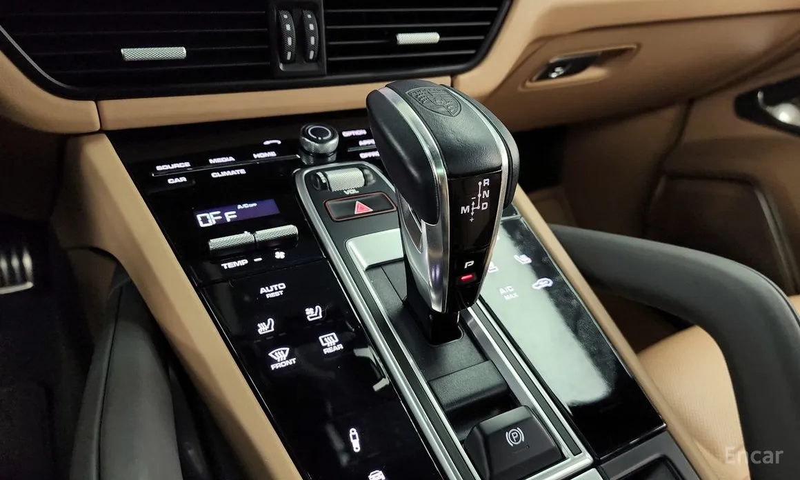 Фото 9 - Porsche Cayenne