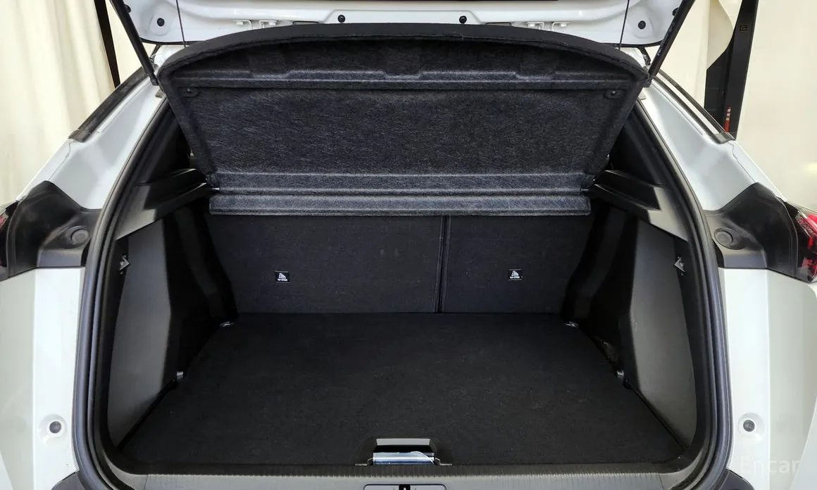 Фото 20 - Peugeot 2008