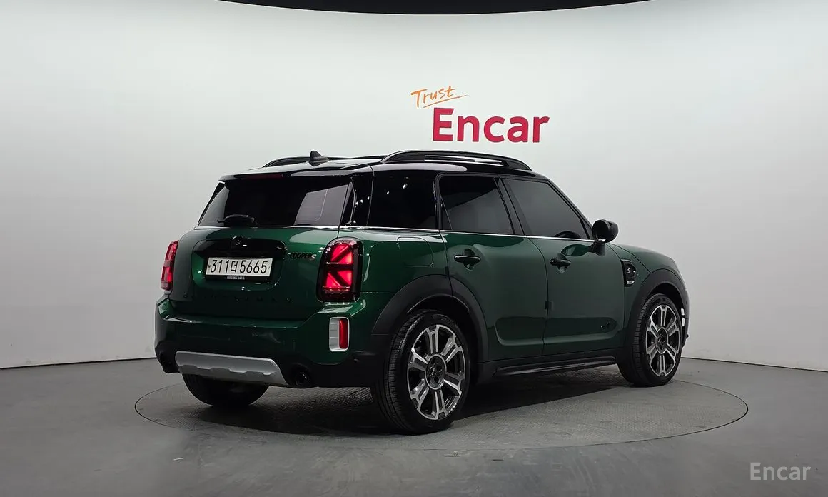 Фото 2 - Mini Countryman