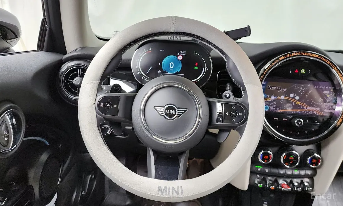 Фото 13 - Mini Cooper