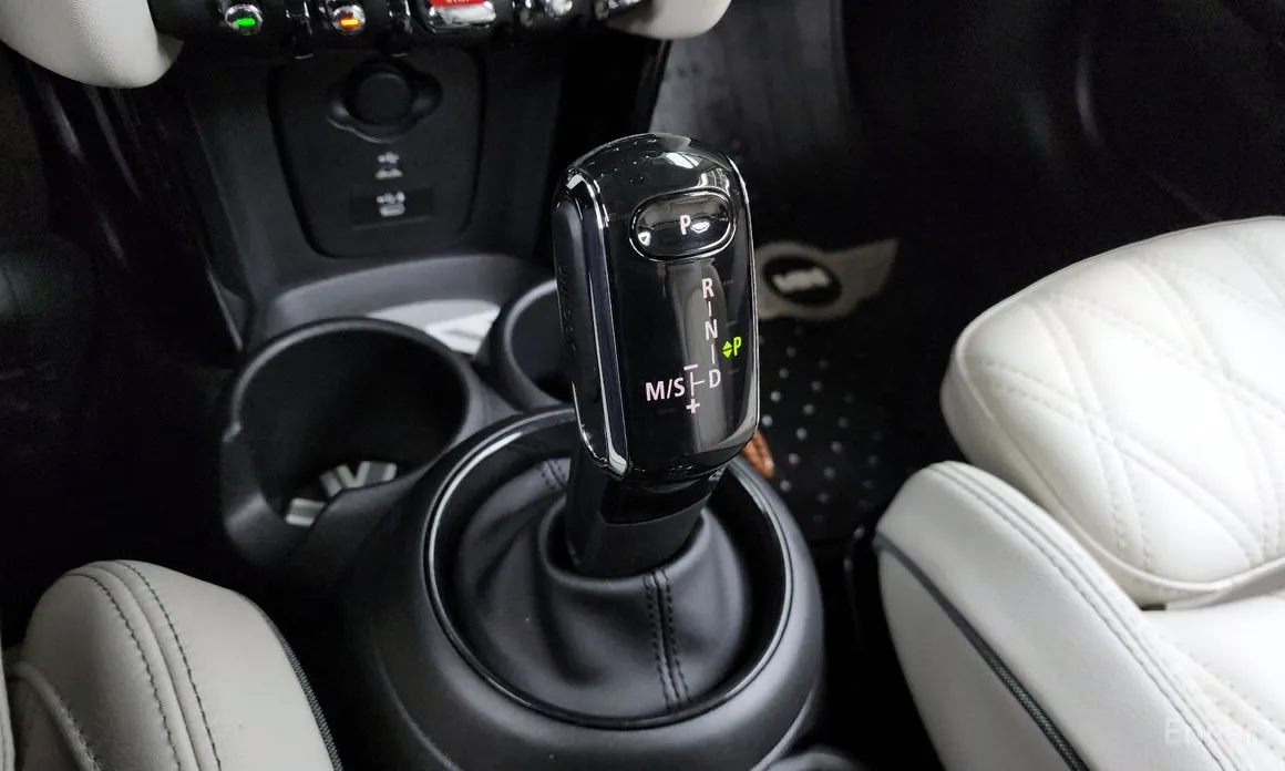 Фото 9 - Mini Cooper