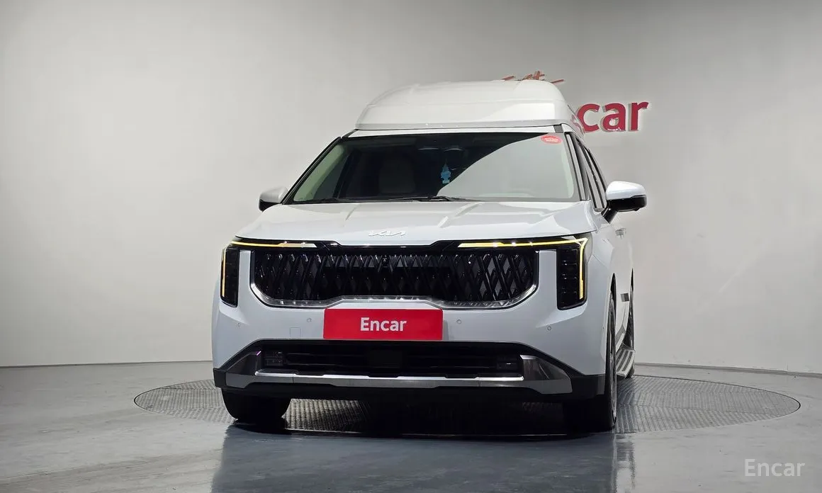 Фото 3 - Kia Carnival