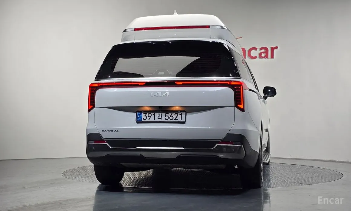 Фото 4 - Kia Carnival