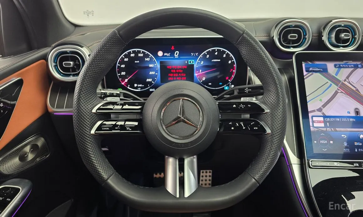 Фото 13 - Mercedes-Benz GLC-Class