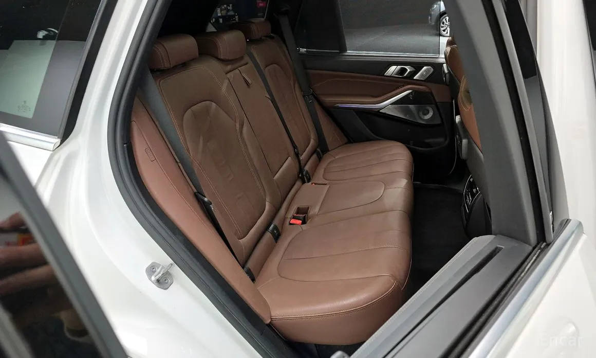 Фото 12 - BMW X5