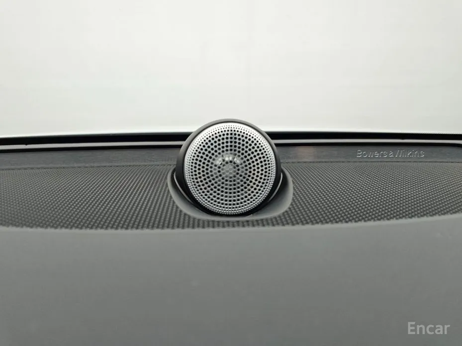 Фото 16 - Volvo V60