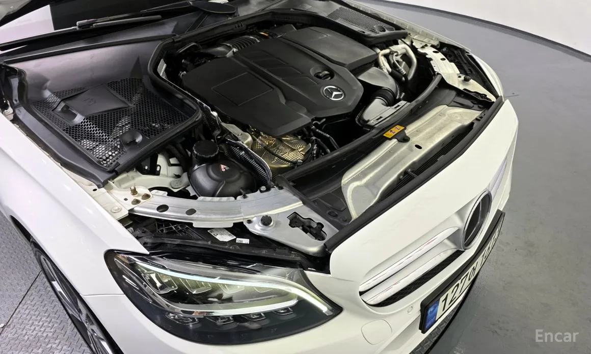 Фото 6 - Mercedes-Benz C-Class