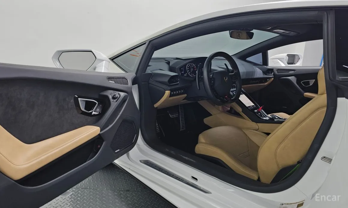 Фото 10 - Lamborghini Huracan