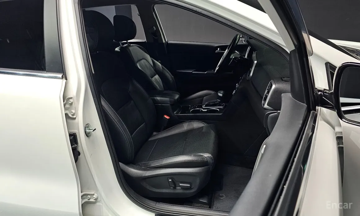 Фото 10 - Kia Sportage