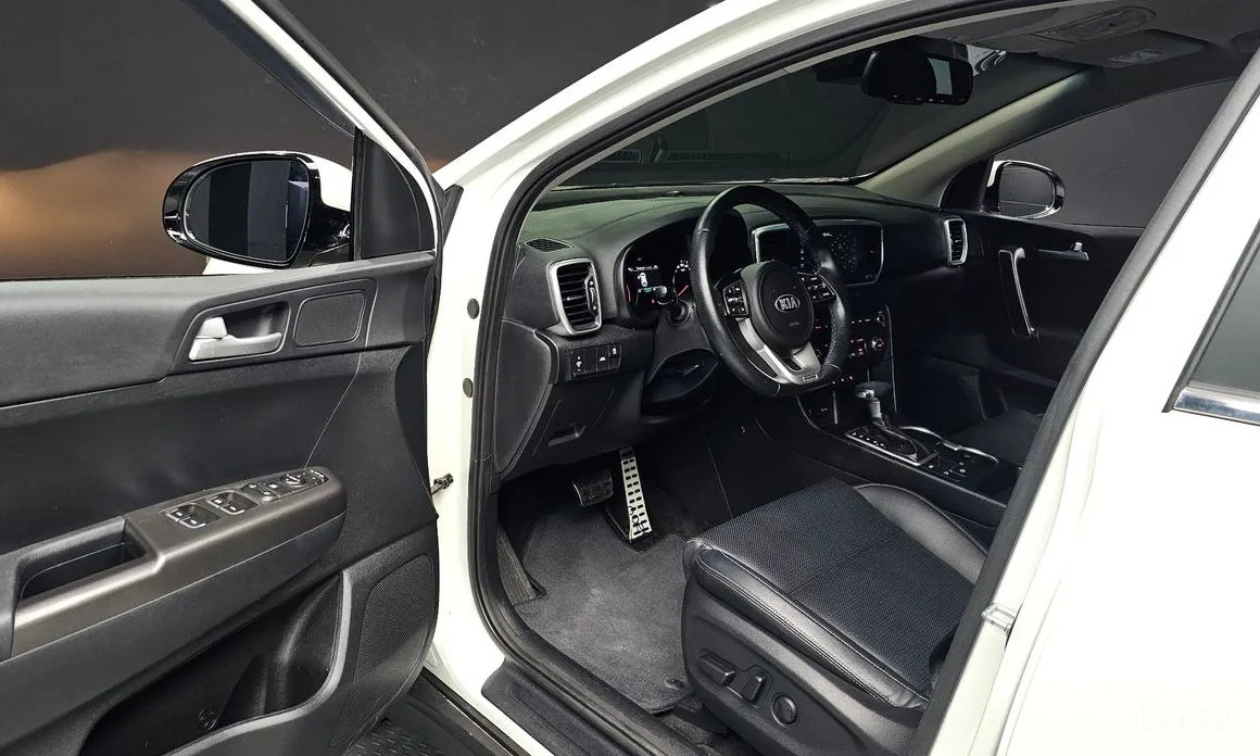 Фото 12 - Kia Sportage