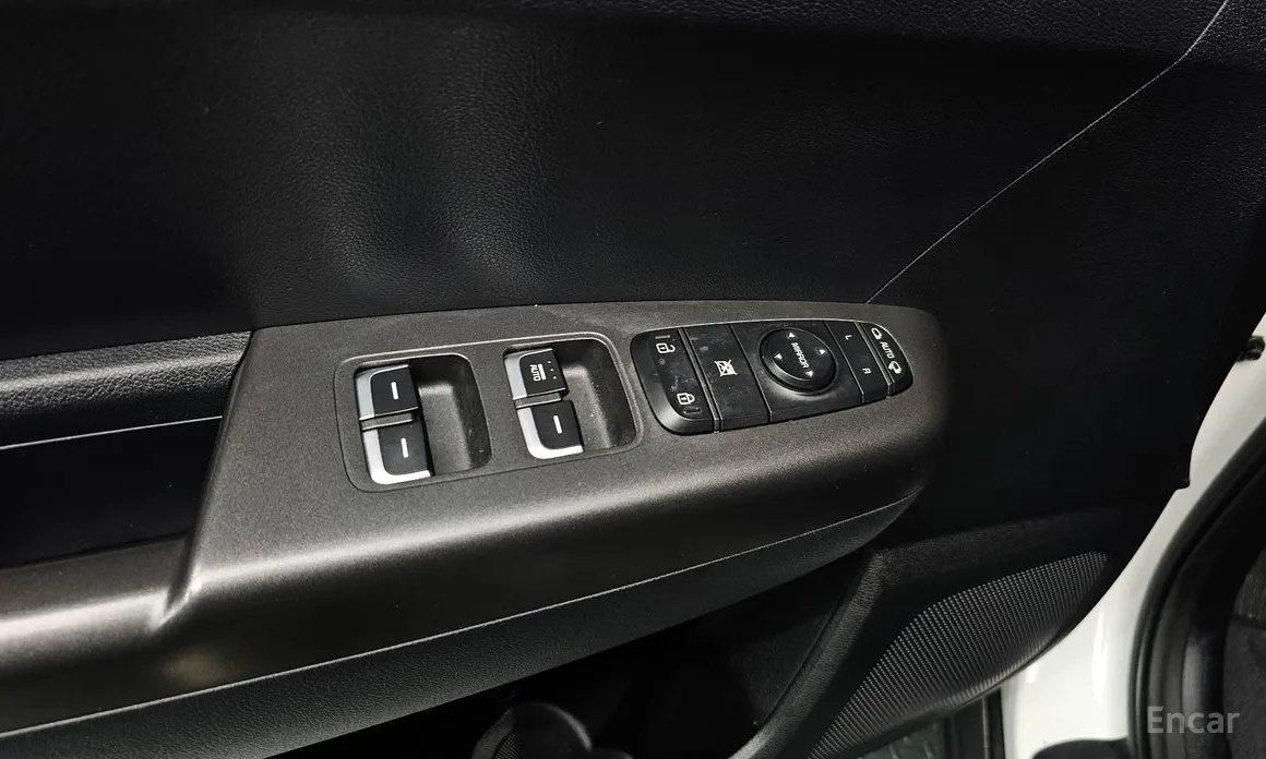 Фото 18 - Kia Sportage