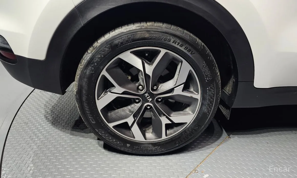 Фото 5 - Kia Sportage