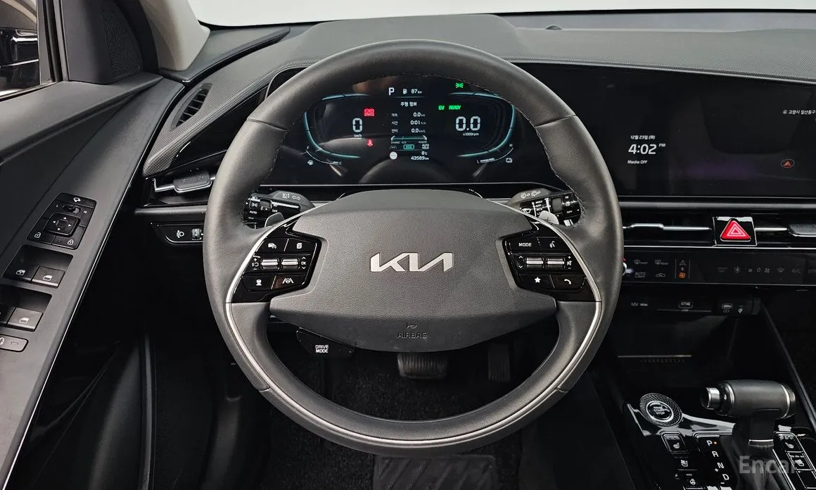 Photo 13 - Kia Niro