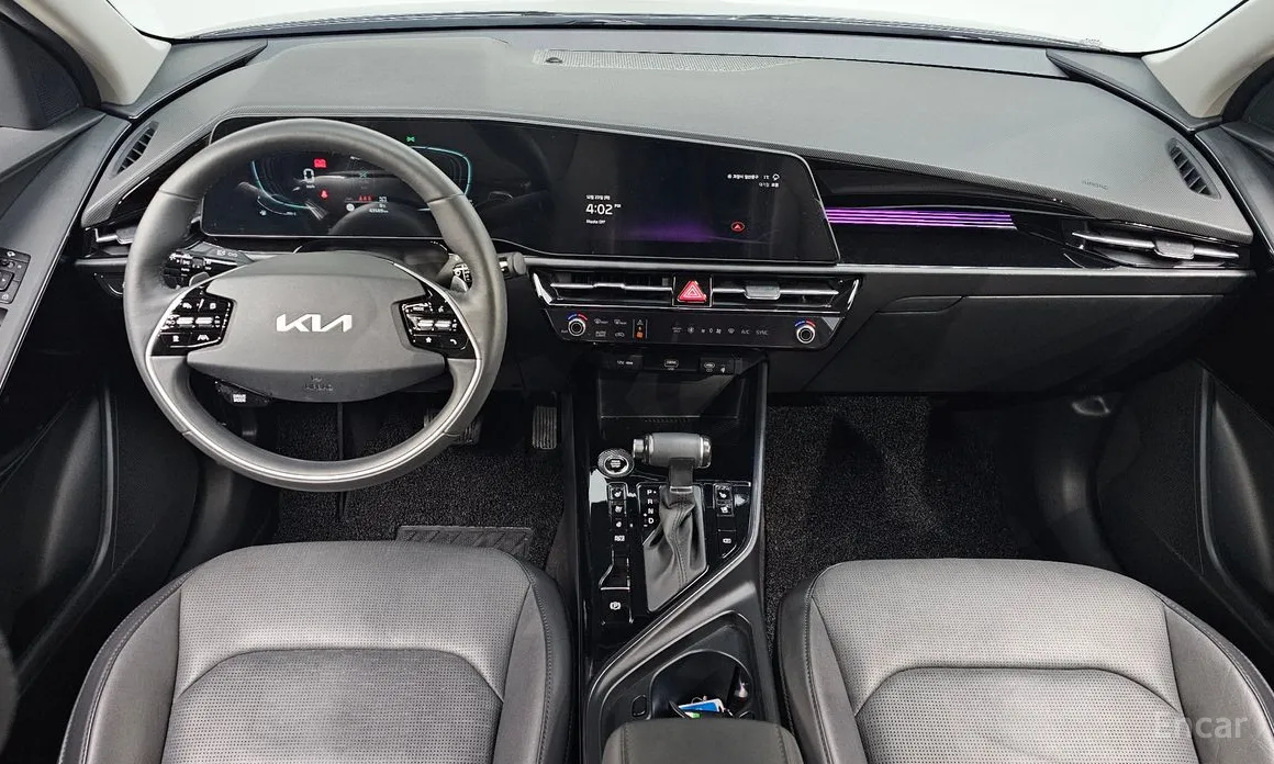 Photo 7 - Kia Niro