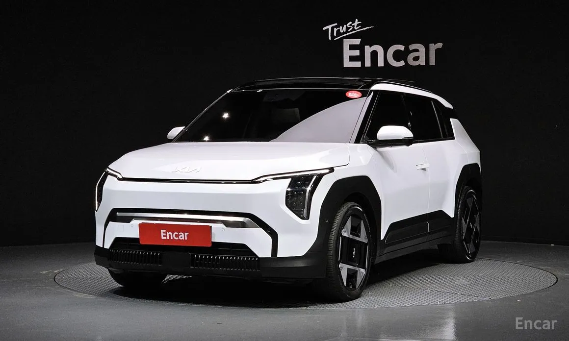 Фото 1 - Kia EV3