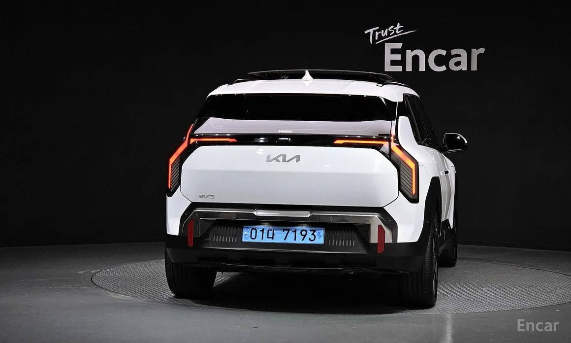 Фото 4 - Kia EV3