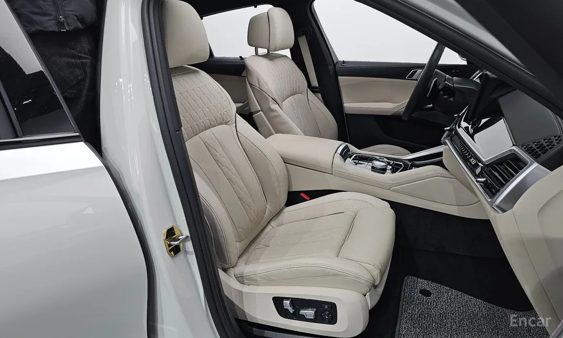 Фото 10 - BMW X6