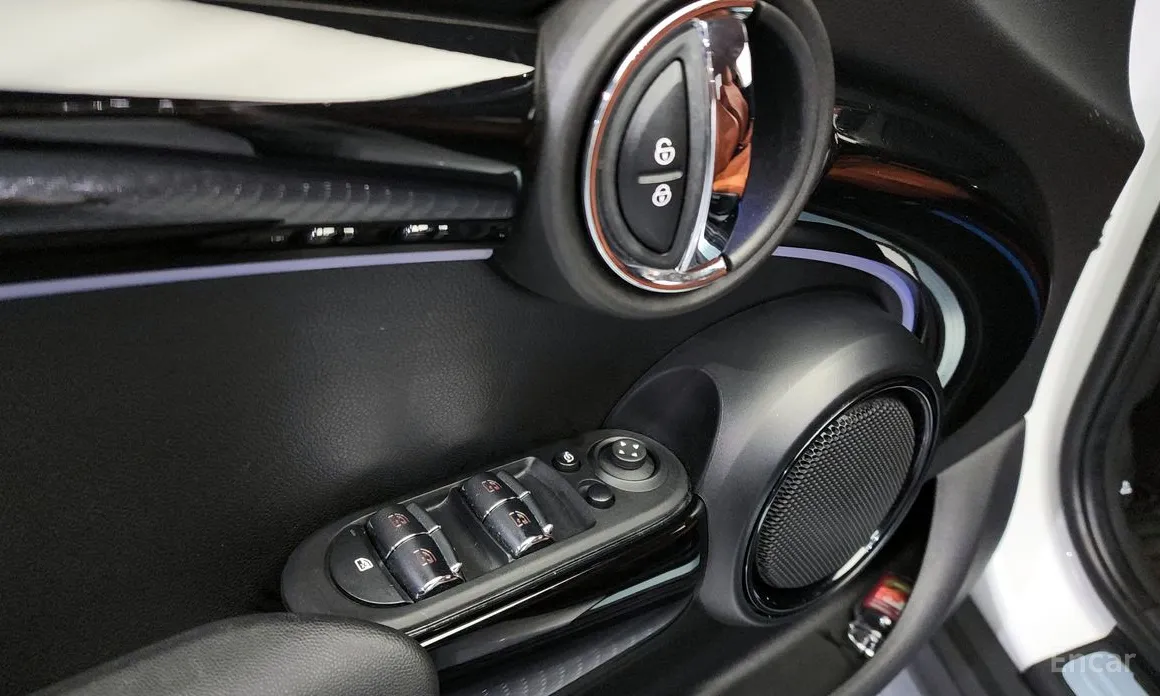 Фото 13 - Mini Cooper