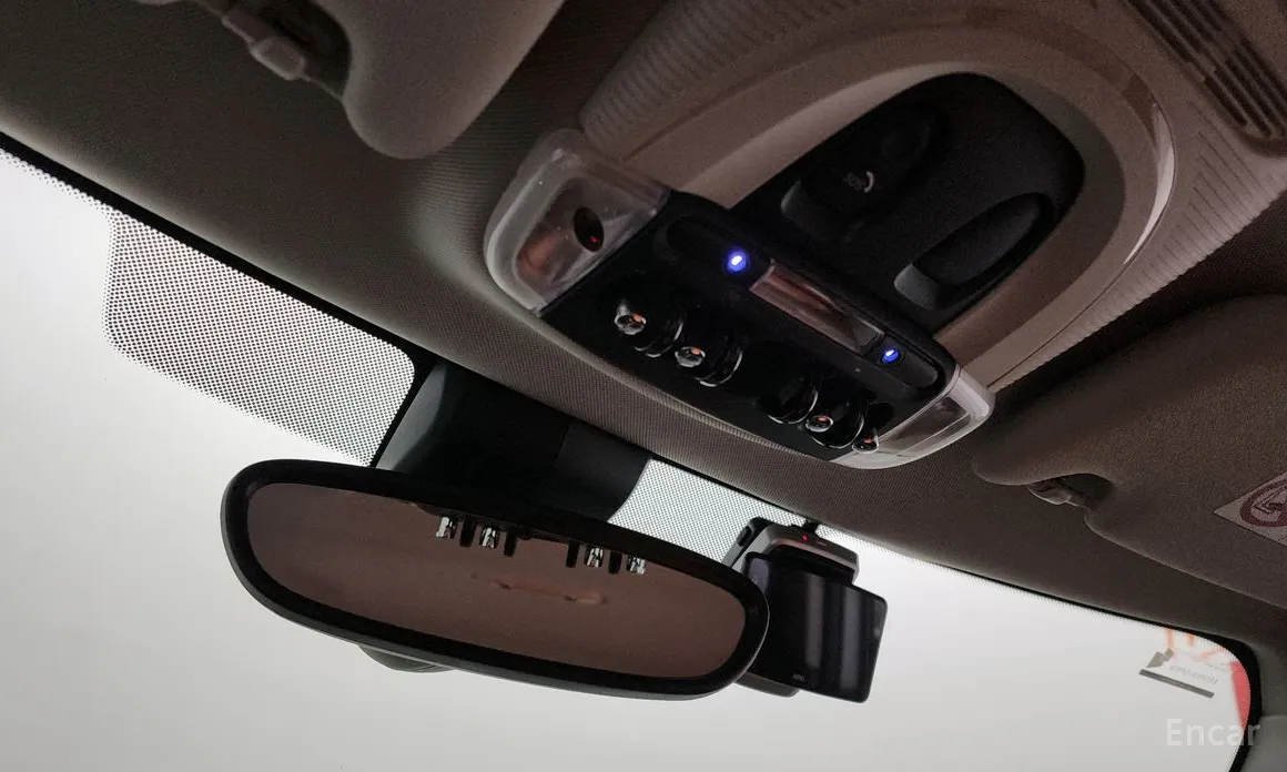 Фото 18 - Mini Cooper