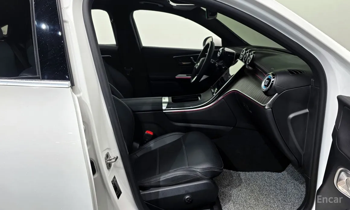 Фото 11 - Mercedes-Benz GLC-Class