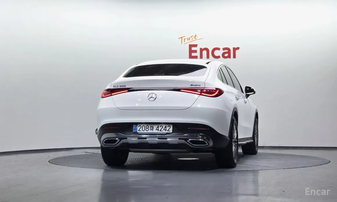 Фото 4 - Mercedes-Benz GLC-Class