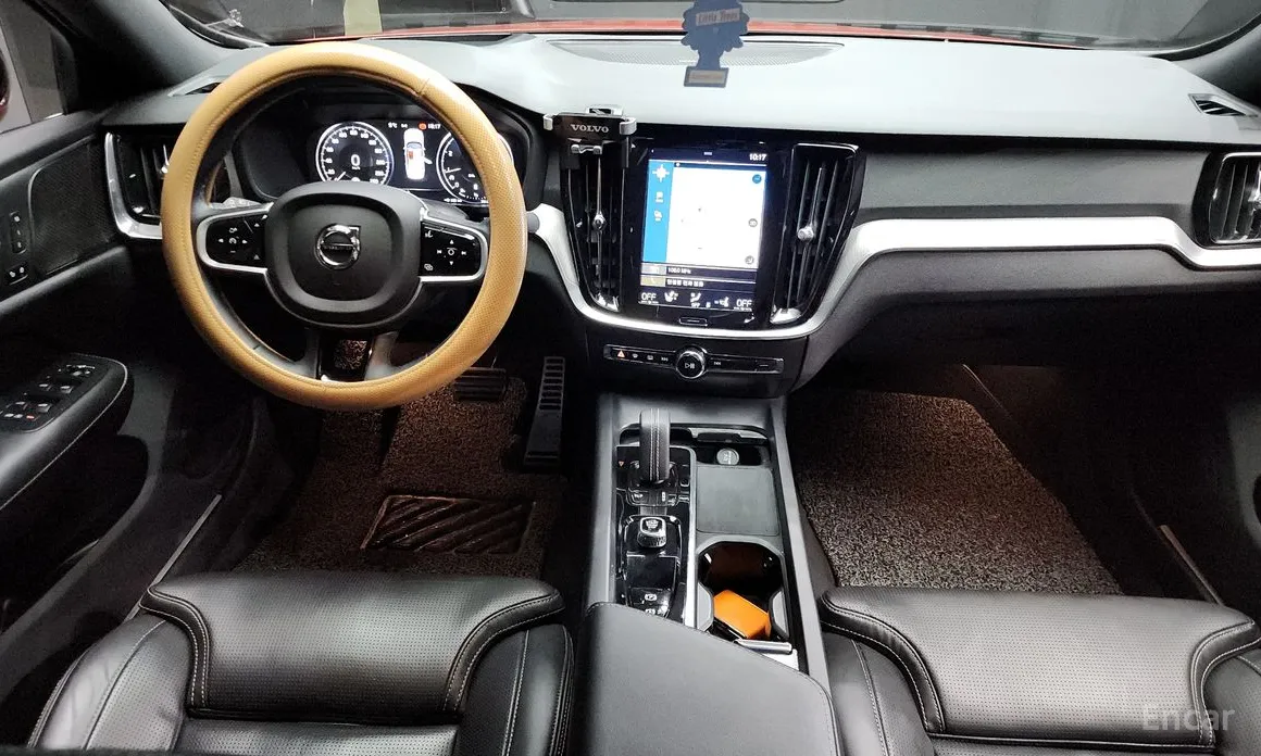 Фото 7 - Volvo S60