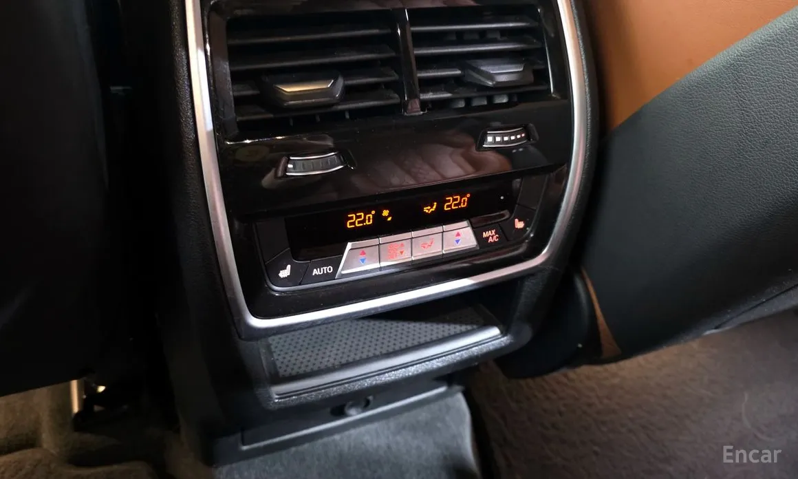 Фото 19 - BMW X6