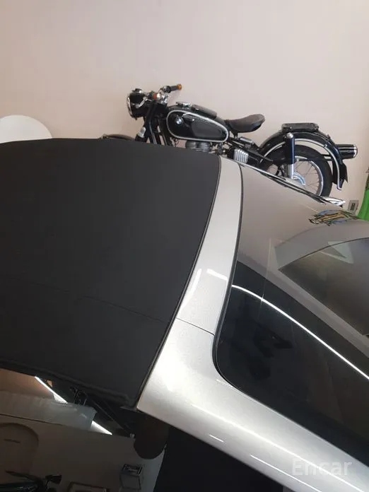 Фото 11 - Aston Martin DB12