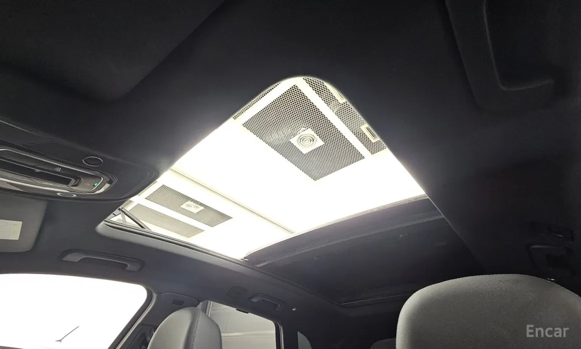 Фото 18 - Audi Q5