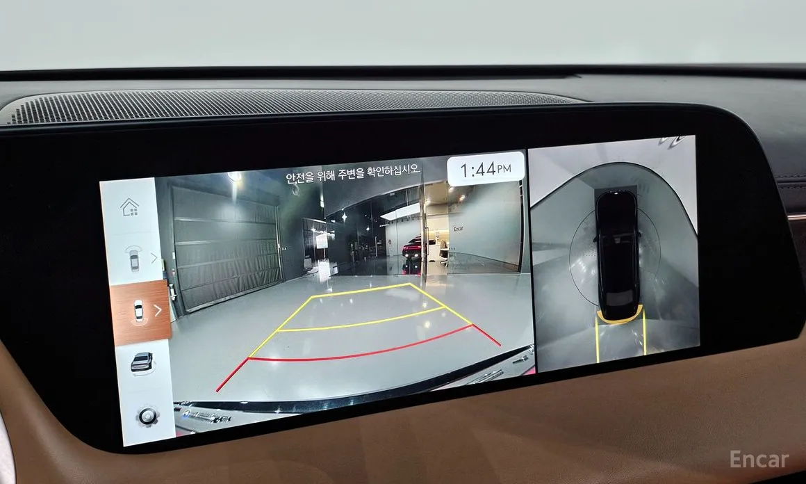 Фото 16 - Genesis G90