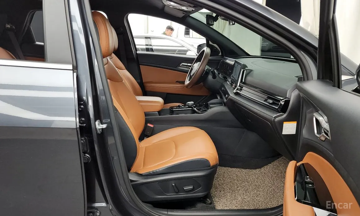 Фото 11 - Kia Sportage