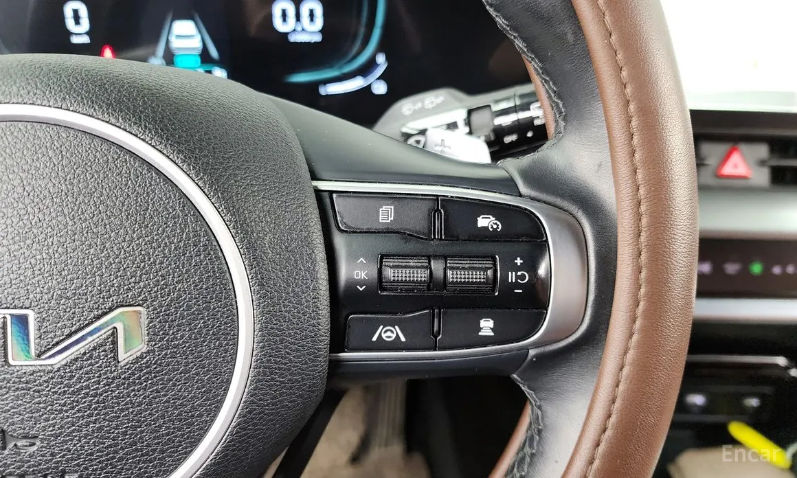 Фото 18 - Kia Sportage