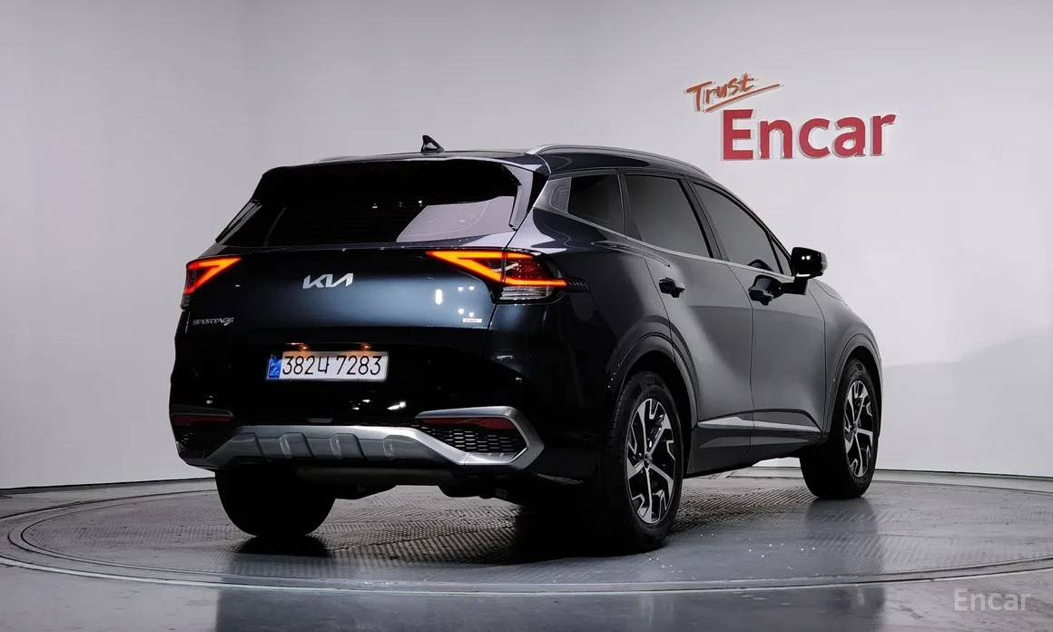 Фото 2 - Kia Sportage