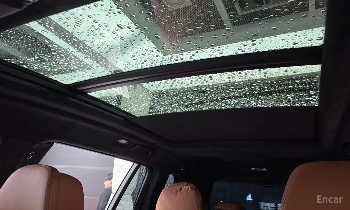 Фото 18 - BMW X7