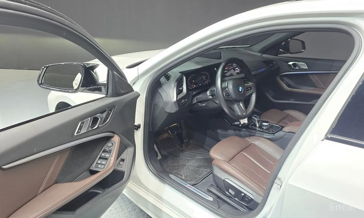 Фото 10 - BMW 1 Series