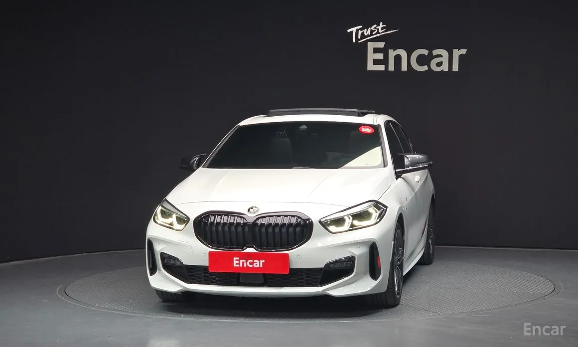 Фото 3 - BMW 1 Series