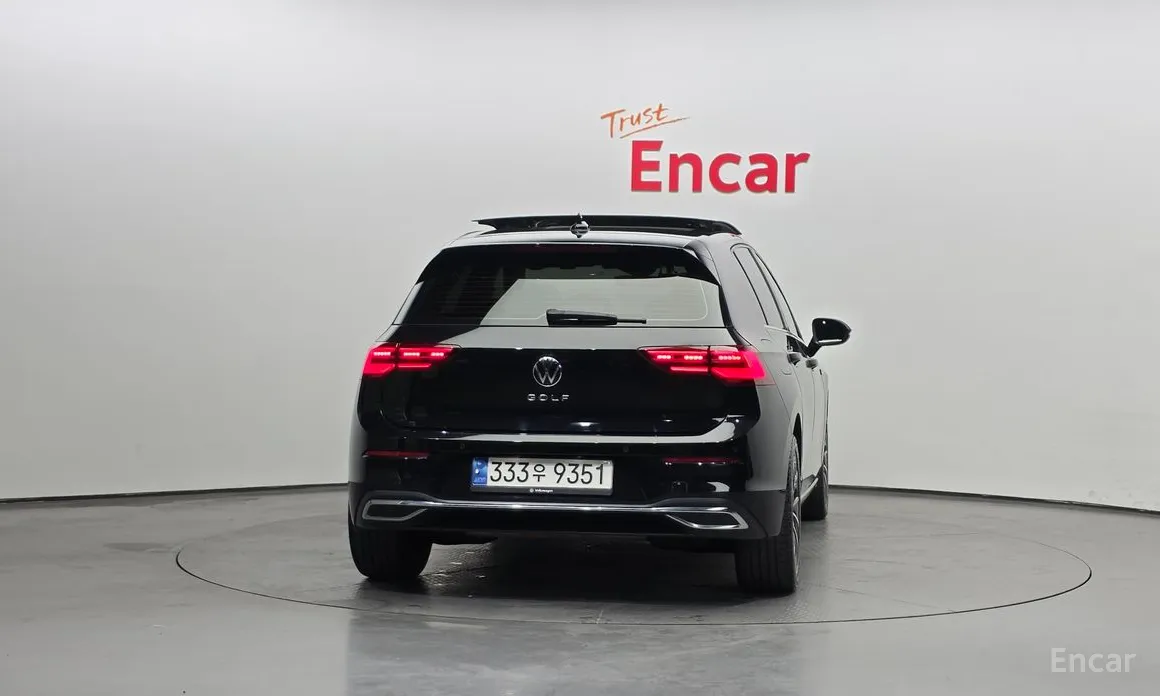 Фото 4 - Volkswagen Golf