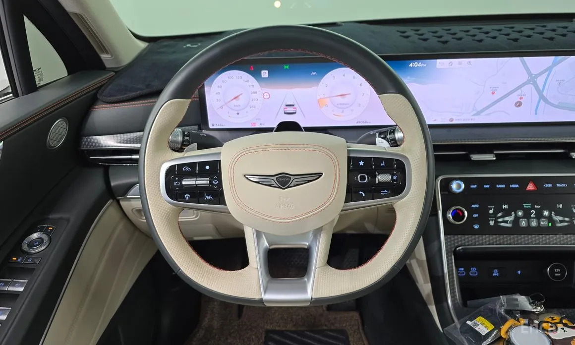 Фото 13 - Genesis GV80