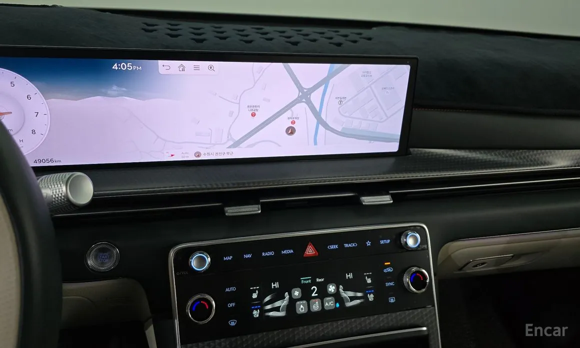 Фото 14 - Genesis GV80