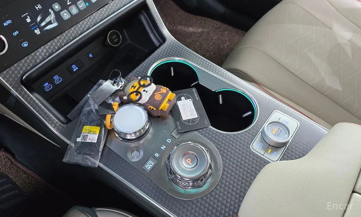 Фото 9 - Genesis GV80