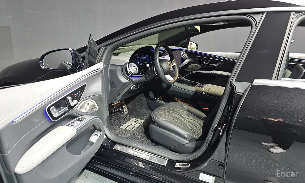 Фото 10 - Mercedes-Benz EQS