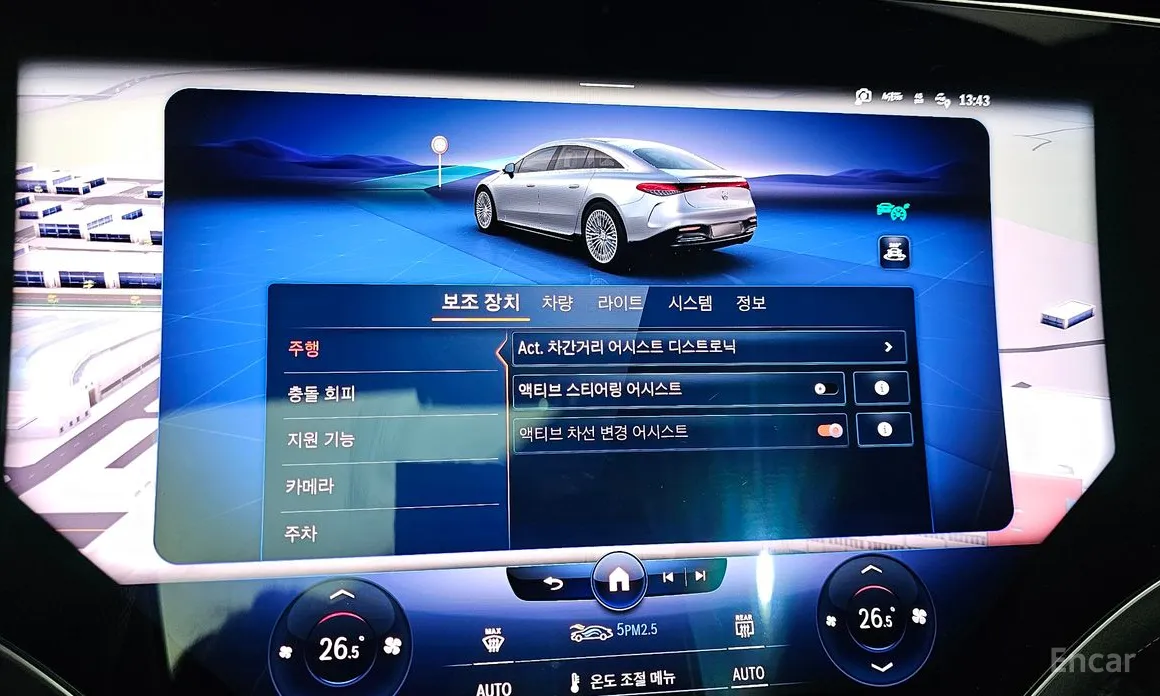 Фото 15 - Mercedes-Benz EQS