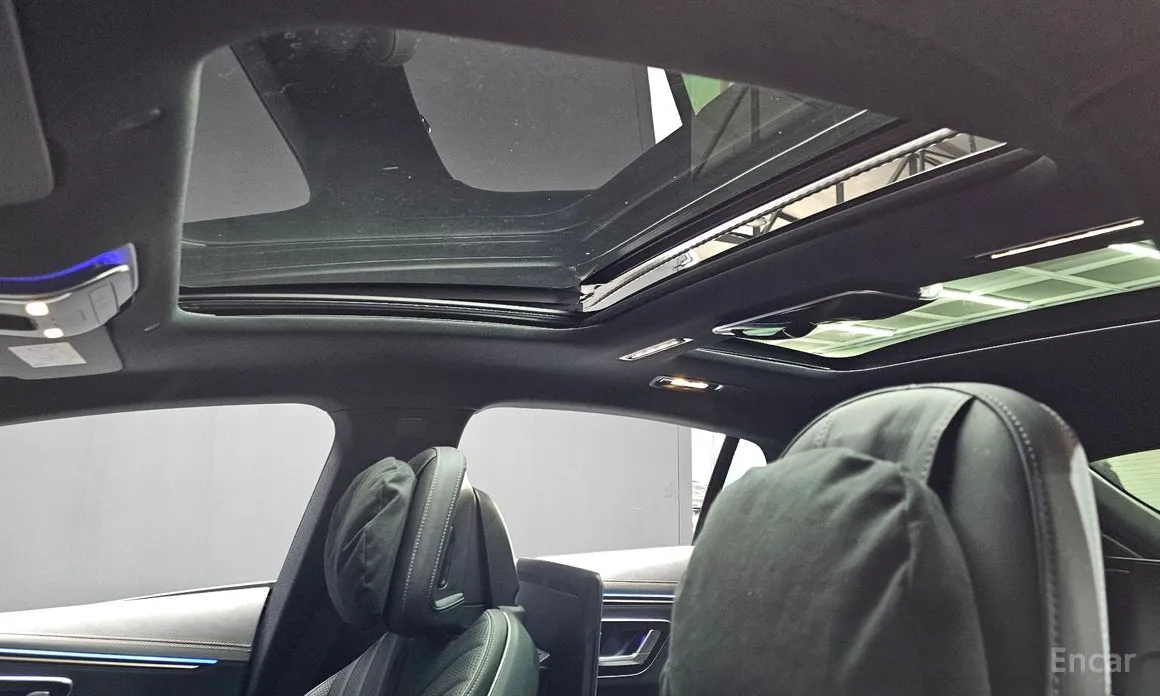 Фото 19 - Mercedes-Benz EQS