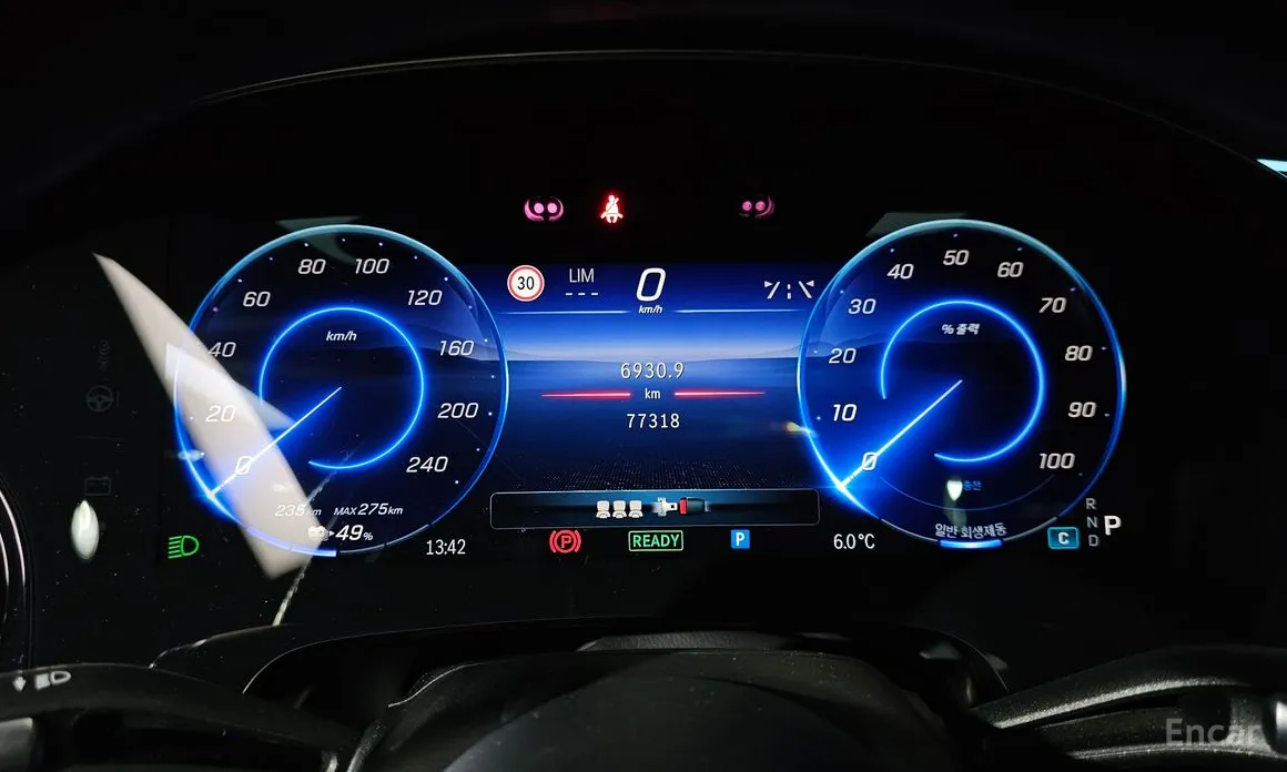 Фото 8 - Mercedes-Benz EQS