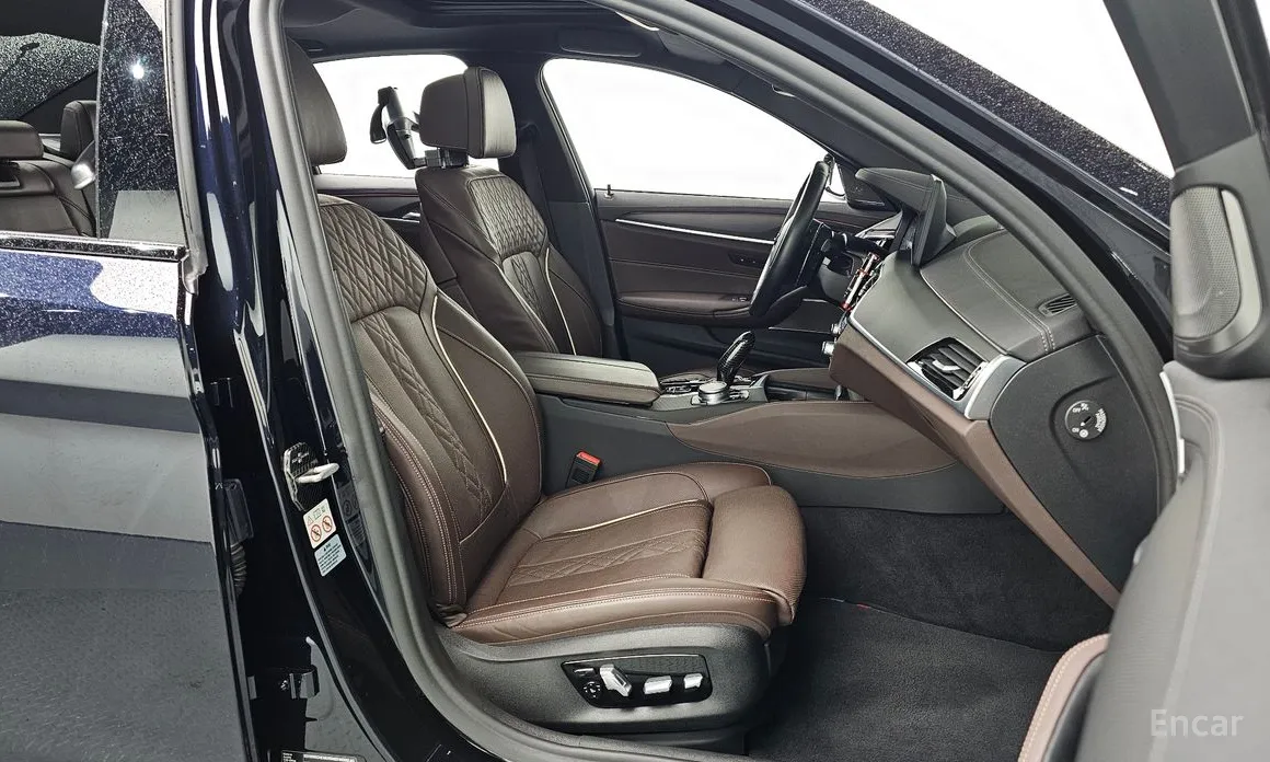 Фото 10 - BMW 5 Series