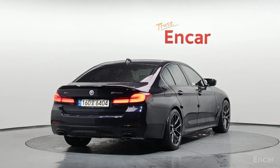 Фото 2 - BMW 5 Series