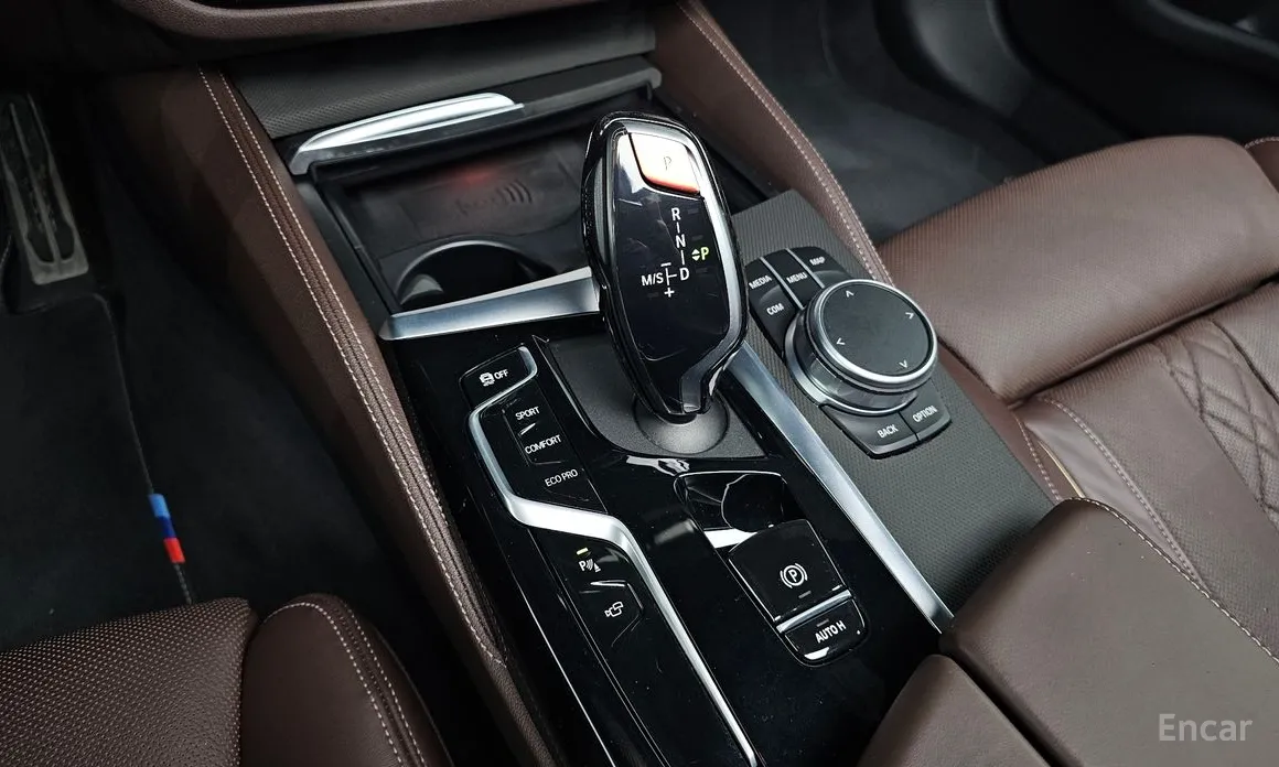 Фото 9 - BMW 5 Series