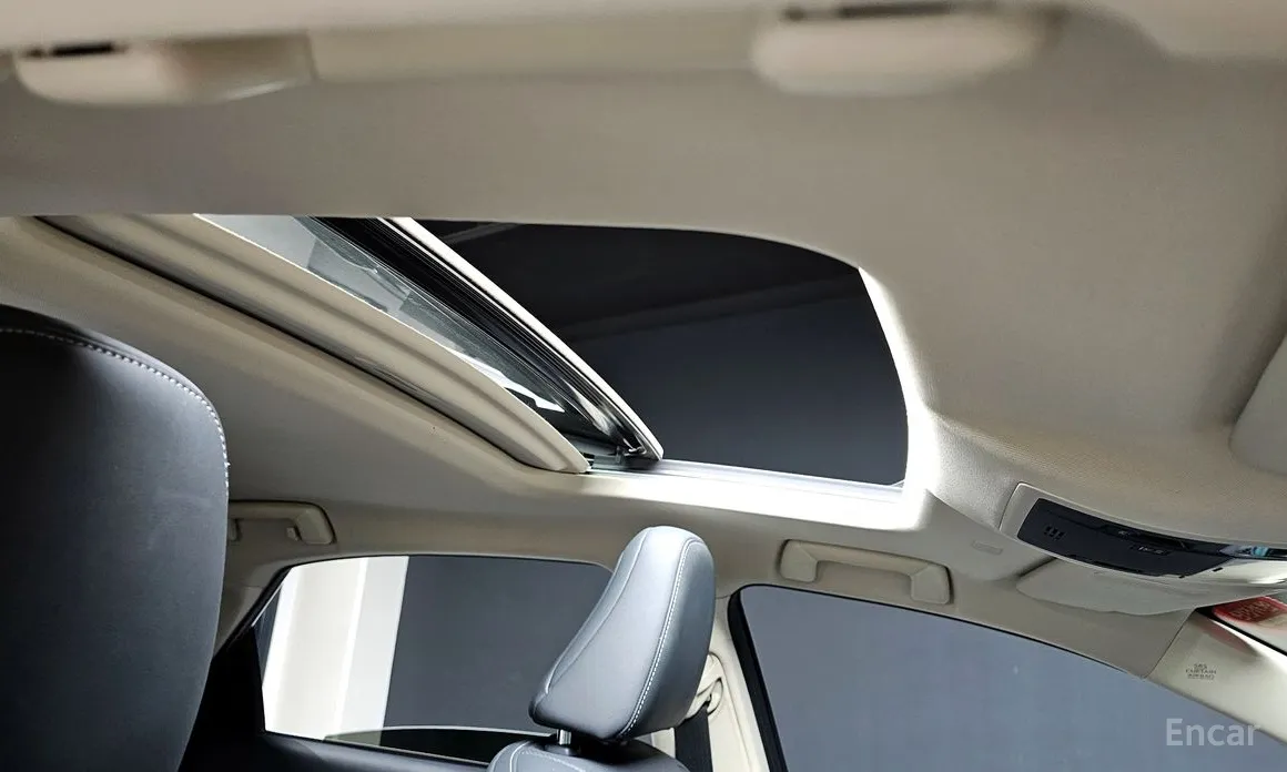 Фото 18 - Lexus NX